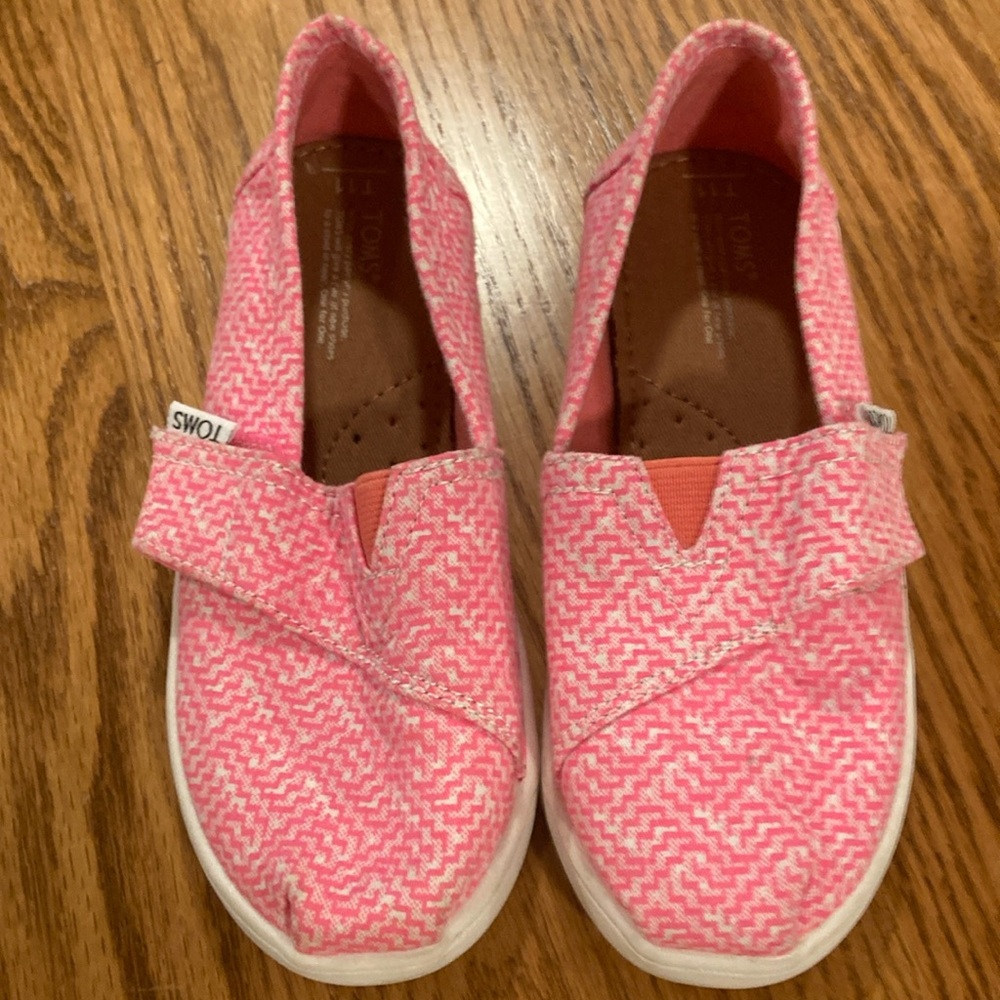 Toms Pink Sneakers Casual Comfort